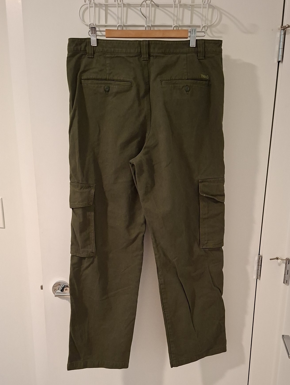 Aritzia TNA "Troop" Green Cotton Utility Cargo Pant/Jeans (Size US 16) - Picture 6 of 9